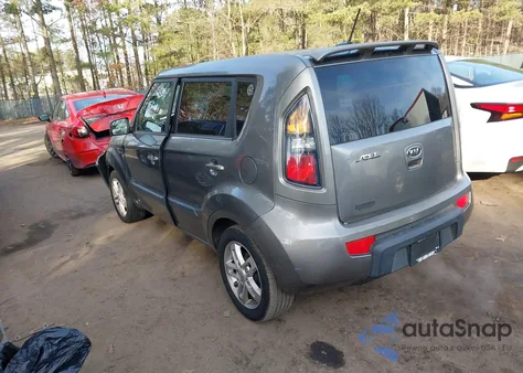 2011 Kia Soul + z USA, uszkodzony, nr VIN KNDJT2A21B7233886